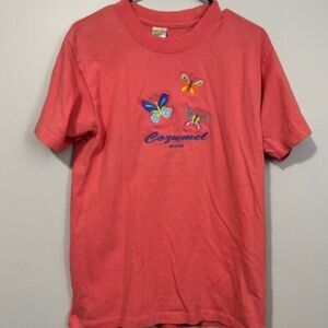 USED Woman's Caribbean Tropic Short Sleeve T Shirt Color Pink Size Medium